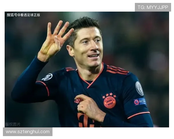 莱万多夫斯基数据与荣誉匹配度解析:历史地位如何评估 莱万多夫斯基数据与荣誉匹配度解析:历史地位如何评估