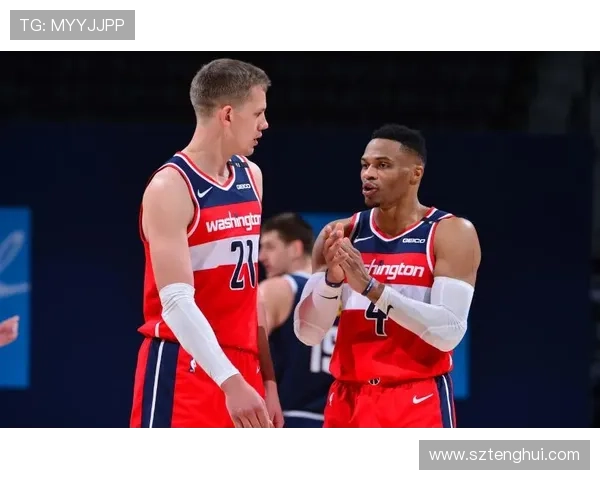 拉梅洛·鲍尔挡拆组织效率提升显著 优势明显拉开队友空间